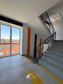 Продається трикімнатна квартира у ЖК «Модерніст» (масив «за Модерном»)