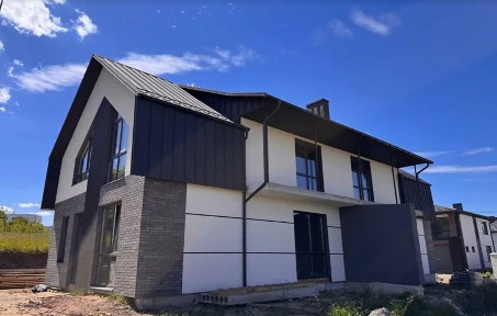 Продаж 2 поверхового дуплекса з ділянкою на 2.5 сотки, 120 кв. м, Байківці