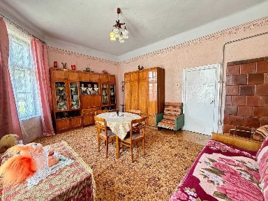 Продаж 3-кімнатної квартири 66.8 м², вул. Коперника, Стрий