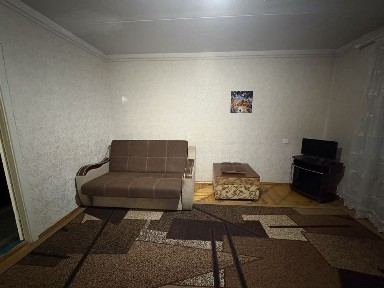 8000 грн Оренда 3 кім квартира вул Чумаченко 3/9