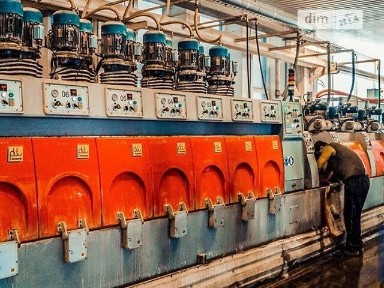 Продаж спеціального приміщення на вул. Небесної сотні, площа 4000 кв. м • ID 35062436