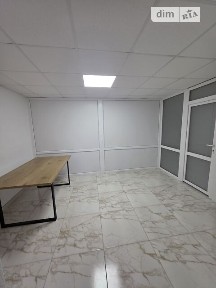Оренда офісного приміщення на вул. Тролейбусна 5Е, приміщень - 3, поверх - 1 • ID 35062890