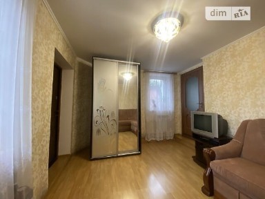 Здам в оренду кімнату на вул. Лисенка 13 довгостроково • ID 35062758