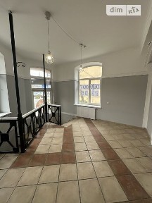 Продаж комерційного приміщення на вул. Залізнична, площа 163 кв. м • ID 23472912