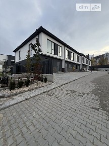 Продаж 2 поверхового таунхауса з ділянкою на 1 сотку, 70 кв. м, 2 кімнати, на вул. Будівельна • ID 35065580