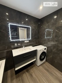 Продаж 3к квартири 94.9 кв. м на вул. Володимира Лучаковського • ID 35065628
