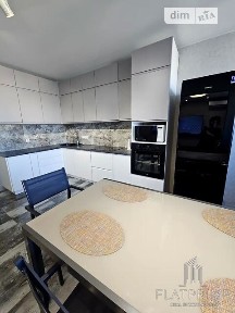 Продаж 1к квартири 49.6 кв. м на вул. Микільсько-Слобідська 10 • ID 35065340
