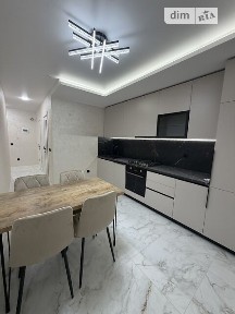 Продаж 2к квартири 68 кв. м на вул. Київська • ID 35064934