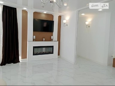 Продаж 3к квартири 98 кв. м на вул. Тролейбусна • ID 35064755