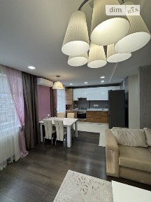 Продаж 2к квартири 80 кв. м на вул. Довженка Олександра • ID 35064622