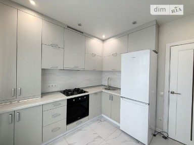 Продаж 2к квартири 50 кв. м на вул. Академіка Амосова 18 • ID 35064560