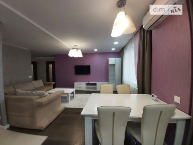 Продаж 2к квартири 86 кв. м на вул. Довженка Олександра 12 • ID 35063515