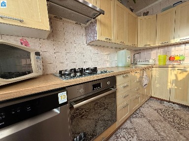 Продаж 3-кімнатної квартири 65 м², Запорізьке шосе, 16