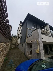 Продаж 3 поверхового таунхауса з ділянкою на 2 сотки, 156.8 кв. м, 4 кімнати, на вул. Нова Бічна • ID 35066626