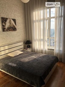 Жилянська вулиця, Київ, метро Університет, вул. Жилянська 118 35066470