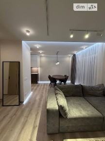 Продаж 3к квартири 87 кв. м на вул. Салютна 2 • ID 35066776