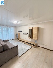 Продаж 2к квартири 43.4 кв. м на 3-а вул. Слобідська • ID 35066726