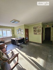 Продаж 3к квартири 57 кв. м на вул. Надпільна 330 • ID 35066177