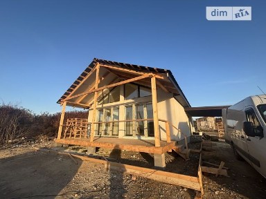 Продаж 1 поверхового будинку з верандою і ділянкою на 5 соток, 83 кв. м, 2 кімнати, на вул. Центральна • ID 35066332