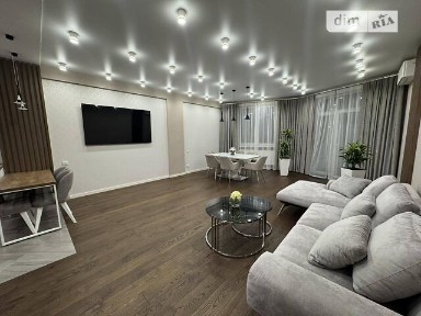 Продаж 3к квартири 110.1 кв. м на вул. Стуса Василя 39 • ID 35067016