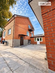 Продаж 3 поверхового будинку бесідка і ділянкою на 14 соток, 150 кв. м, 4 кімнати, на вул. Залізнична 24 • ID 35066923