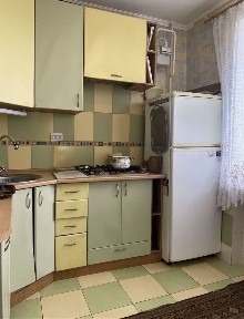 Продаж 2к. квартири на Роменській