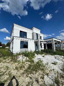 Без комісії! Продаж сучасного будинку у Солонці біля Львова