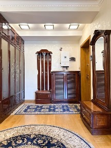 Продаж Двокімнатної квартири м. Бровари Симона Петлюри 21 ( центр міста)