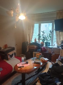 Сдам двухкомнатную квартиру. воскресенка Петра запорожца 11