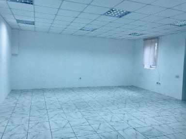 Торгово-офісне приміщення 76.7 кв. м ЖК Рівбуд з розтермінуванням до 7 років