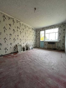 Продається 1-кімнатна квартира під ремонт у районі Ремзаводу! LD
