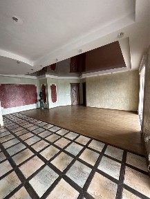 Продаж 3-х кім квартири104 м² по вул. Шевченка (район Горсада)