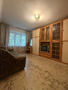 Здам довгострокову оренду 1к квартиру метро Чернігівська
