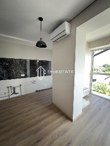 Без% 1 к квартира ЖК Desna Park Residence Є-Оселя та ін.