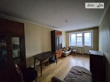 Продаж 2к квартири 44 кв. м на вул. Торговиця 18 • ID 35065853