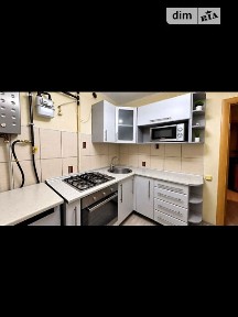 Продаж 1к квартири 32 кв. м на просп. Поля Олександра 127 • ID 35062446