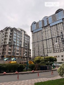 Продаж комерційного приміщення на вул. Андрія Верхогляда 16, площа 234.8 кв. м • ID 35070369
