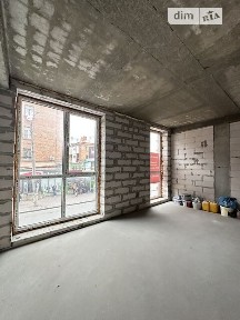 Продаж офісного приміщення 78 кв. м. на 2 поверсі на вул. Соборна 12, п'ятиповерхова будівля • ID 35069495
