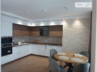 Продаж 3к квартири 101 кв. м на вул. Саймона Сміта 10 • ID 35069785