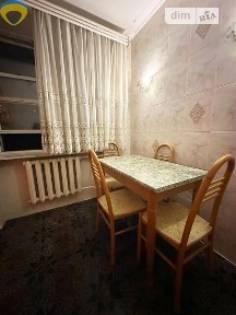 Продаж 2к квартири 50 кв. м на просп. Небесної Сотні 24 • ID 35069859