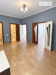 Продаж 2к квартири 82 кв. м на наб. Дніпровська 26 • ID 35069565