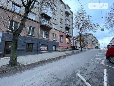 Здається комерційне приміщення на вул. Руська 14, площа 55 кв. м • ID 35070104