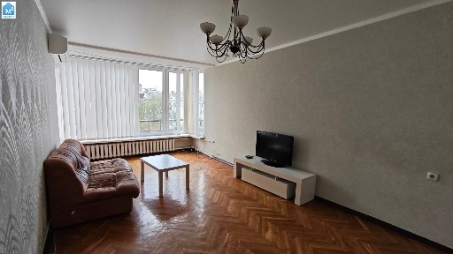 Продаж 2 кімн. квартири в Києві, пров. Іпсилантіївський, 3. Печерський р-н. Без комісії