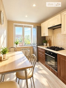 Продаж 4к квартири 84 кв. м на мас. Покровський 5П • ID 35070881