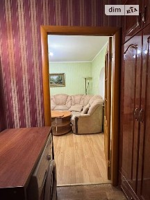Продаж 2к квартири 44 кв. м на вул. Нафтовиків 15 • ID 35070604