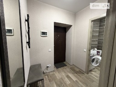 Продаж 2к квартири 39.8 кв. м на просп. Героїв Небесної Сотні 26/16 • ID 35070288