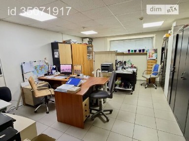 Оренда офісного приміщення на вул. Ливарна 9, приміщень -, поверх - 1 • ID 35071917