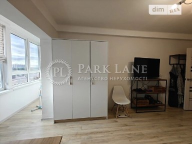 Продаж 3к квартири 77 кв. м на вул. Сергія Набоки 10 • ID 35072409