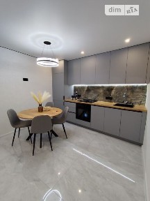 Продаж 2к квартири 64 кв. м на вул. Київська • ID 35072359