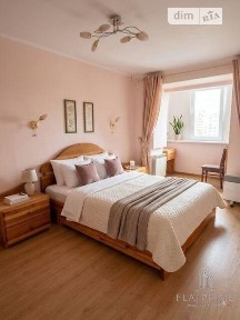 Продаж 3к квартири 91 кв. м на просп. Володимира Івасюка 15 • ID 35072035